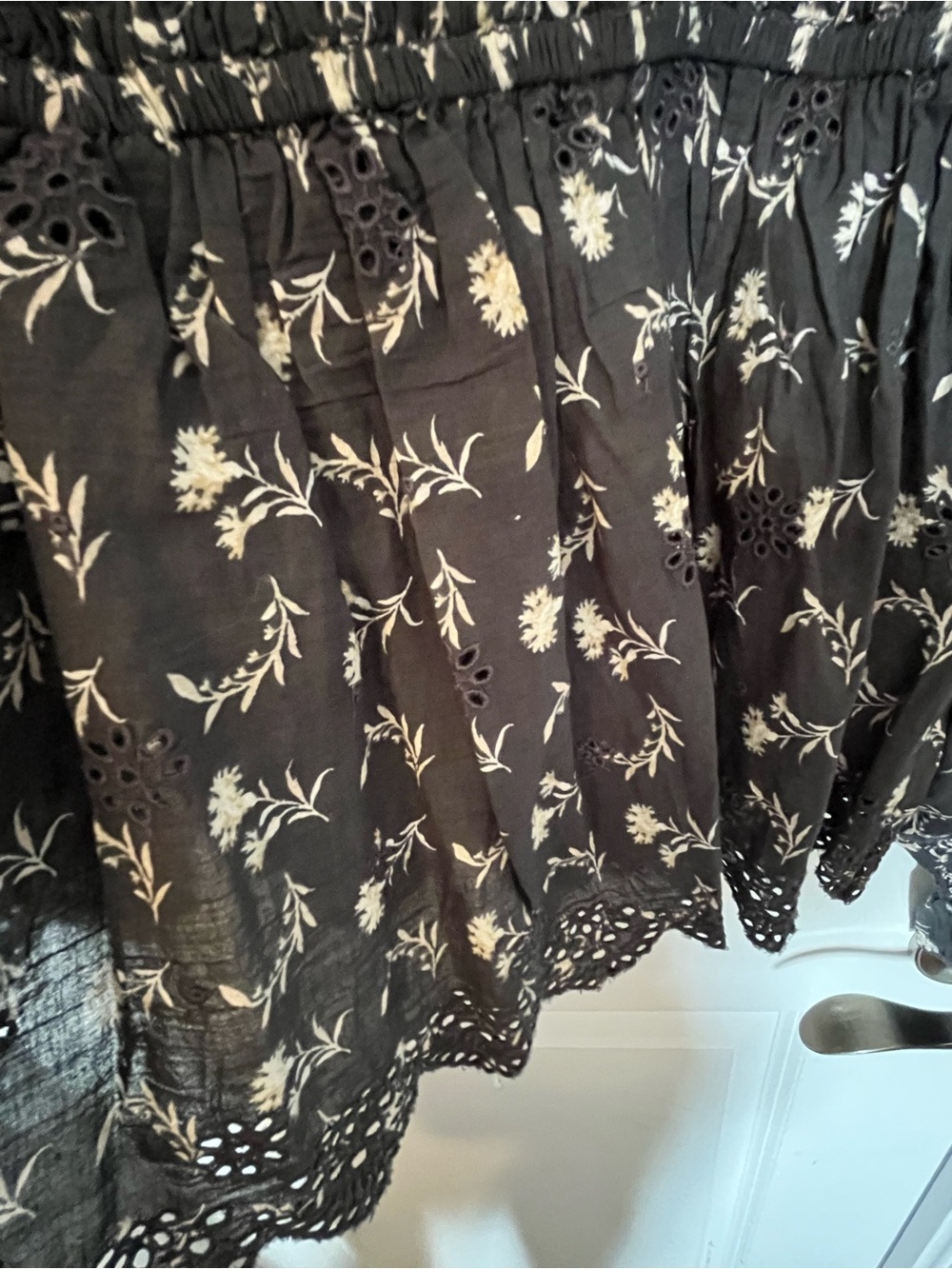 American Eagle Outfitters Black Floral Smocked Off-Shoulder Top - Picture 5 of 5